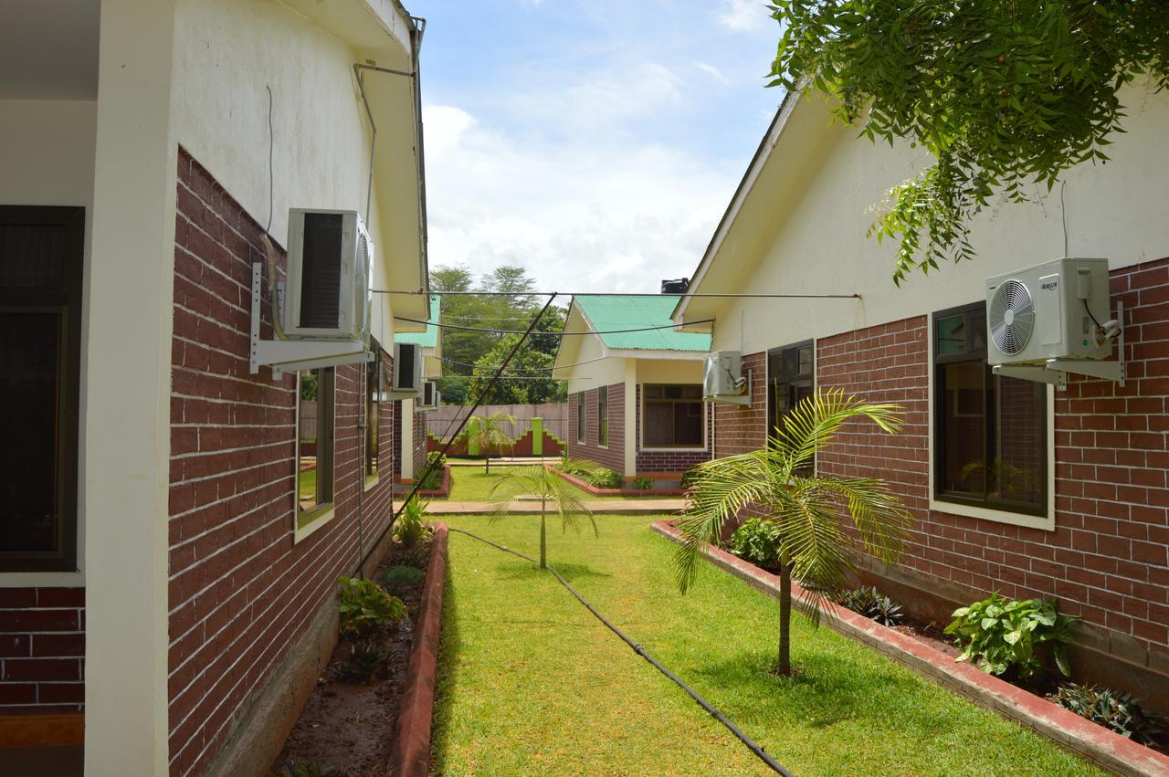 Twiga Lodge And Campsite Mto wa Mbu Εξωτερικό φωτογραφία