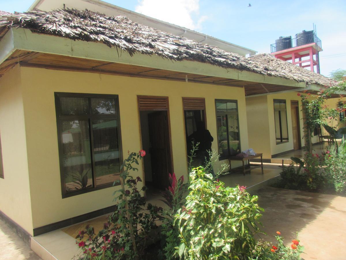 Twiga Lodge And Campsite Mto wa Mbu Εξωτερικό φωτογραφία